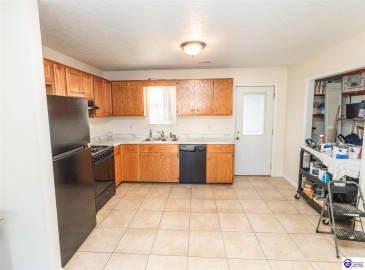 Miller Avenue, Radcliff, Kentucky 40160, ,1 BathroomBathrooms,For Sale,Miller Avenue,HK24003815