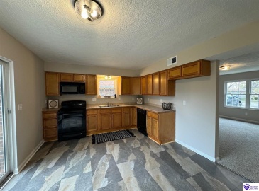 Vonoa Drive, Radcliff, Kentucky 40160, ,2 BathroomsBathrooms,For Sale,Vonoa Drive,HK24004369