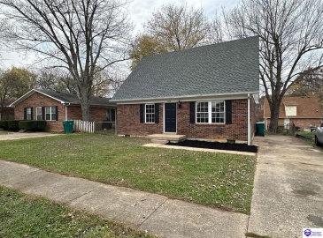 Vonoa Drive, Radcliff, Kentucky 40160, ,2 BathroomsBathrooms,For Sale,Vonoa Drive,HK24004369