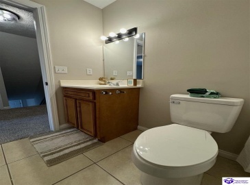 Vonoa Drive, Radcliff, Kentucky 40160, ,2 BathroomsBathrooms,For Sale,Vonoa Drive,HK24004369