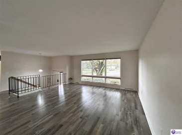 Eastern Drive, Radcliff, Kentucky 40160, ,3 BathroomsBathrooms,For Sale,Eastern Drive,HK24004370