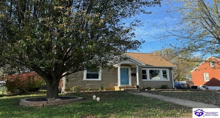 Churchill Court, Elizabethtown, Kentucky 42701, ,1 BathroomBathrooms,For Sale,Churchill Court,HK24004372