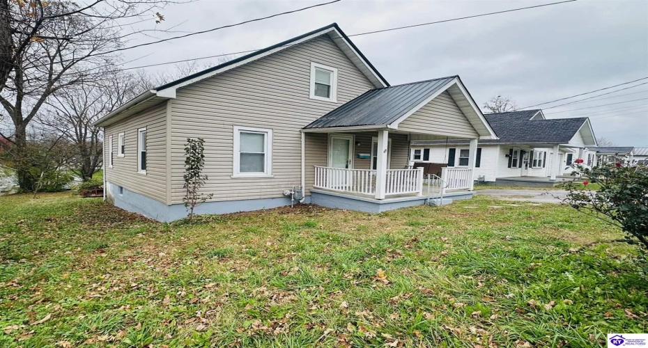 Paull Street, Columbia, Kentucky 42728, ,1 BathroomBathrooms,For Sale,Paull Street,HK24004380