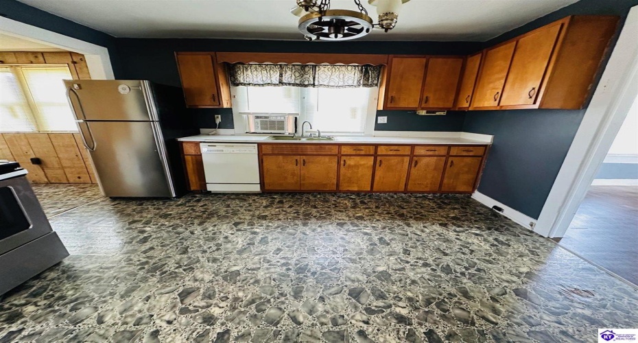 Paull Street, Columbia, Kentucky 42728, ,1 BathroomBathrooms,For Sale,Paull Street,HK24004380