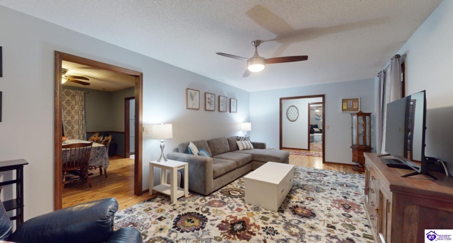 Pigeon Pass Road, Elizabethtown, Kentucky 42701, ,3 BathroomsBathrooms,For Sale,Pigeon Pass Road,HK24004383