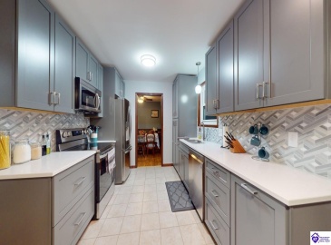 Pigeon Pass Road, Elizabethtown, Kentucky 42701, ,3 BathroomsBathrooms,For Sale,Pigeon Pass Road,HK24004383