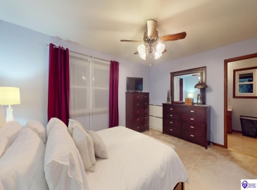 Pigeon Pass Road, Elizabethtown, Kentucky 42701, ,3 BathroomsBathrooms,For Sale,Pigeon Pass Road,HK24004383