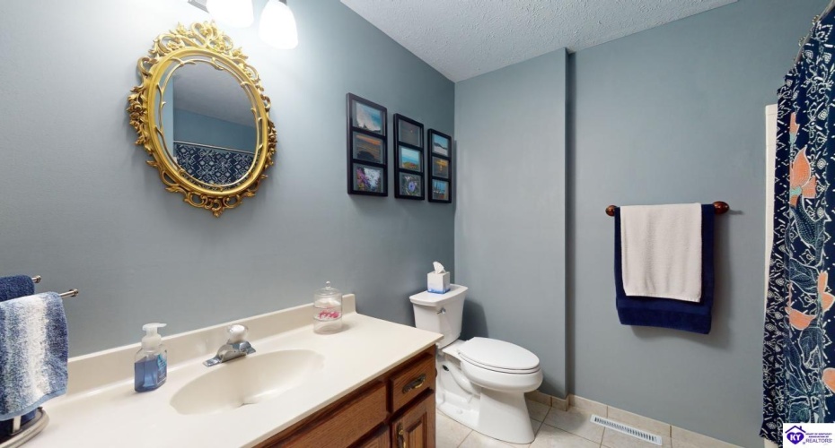Pigeon Pass Road, Elizabethtown, Kentucky 42701, ,3 BathroomsBathrooms,For Sale,Pigeon Pass Road,HK24004383