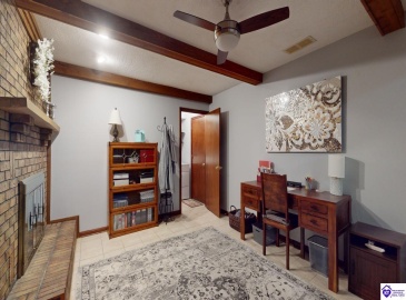 Pigeon Pass Road, Elizabethtown, Kentucky 42701, ,3 BathroomsBathrooms,For Sale,Pigeon Pass Road,HK24004383