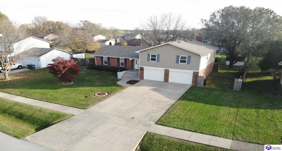 Pigeon Pass Road, Elizabethtown, Kentucky 42701, ,3 BathroomsBathrooms,For Sale,Pigeon Pass Road,HK24004383