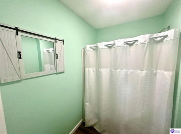 Arnett Grove Road, Glasgow, Kentucky 42141, ,2 BathroomsBathrooms,For Sale,Arnett Grove Road,HK24004391