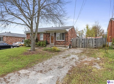 Wise Court, Louisville, Kentucky 40229, ,2 BathroomsBathrooms,For Sale,Wise Court,HK24004392