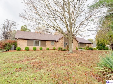 White Oak Drive, Elizabethtown, Kentucky 42701, ,3 BathroomsBathrooms,For Sale,White Oak Drive,HK24004405