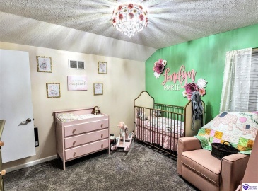 Poplar Drive, Elizabethtown, Kentucky 42701, ,2 BathroomsBathrooms,For Sale,Poplar Drive,HK24004408