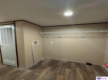 Close Lane, Brandenburg, Kentucky 40108, ,2 BathroomsBathrooms,For Sale,Close Lane,HK24004413