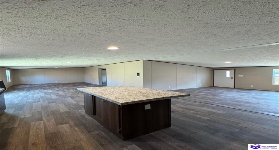 Close Lane, Brandenburg, Kentucky 40108, ,2 BathroomsBathrooms,For Sale,Close Lane,HK24004413