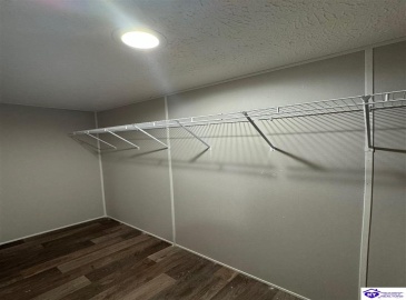 Close Lane, Brandenburg, Kentucky 40108, ,2 BathroomsBathrooms,For Sale,Close Lane,HK24004413