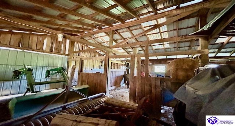 Elkhorn Road, Campbellsville, Kentucky 42718, ,2 BathroomsBathrooms,For Sale,Elkhorn Road,HK24004419