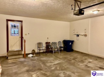 Elkhorn Road, Campbellsville, Kentucky 42718, ,2 BathroomsBathrooms,For Sale,Elkhorn Road,HK24004419