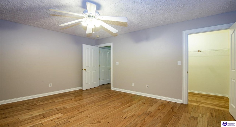 Creekside Drive, Coxs Creek, Kentucky 40013, ,3 BathroomsBathrooms,For Sale,Creekside Drive,HK24004423