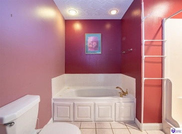 Creekside Drive, Coxs Creek, Kentucky 40013, ,3 BathroomsBathrooms,For Sale,Creekside Drive,HK24004423