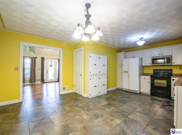 Creekside Drive, Coxs Creek, Kentucky 40013, ,3 BathroomsBathrooms,For Sale,Creekside Drive,HK24004423