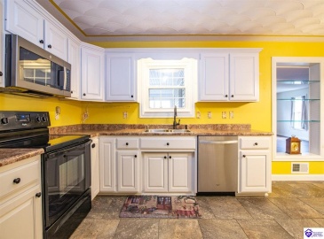 Creekside Drive, Coxs Creek, Kentucky 40013, ,3 BathroomsBathrooms,For Sale,Creekside Drive,HK24004423