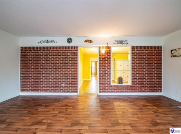 Creekside Drive, Coxs Creek, Kentucky 40013, ,3 BathroomsBathrooms,For Sale,Creekside Drive,HK24004423