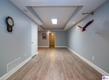 Creekside Drive, Coxs Creek, Kentucky 40013, ,3 BathroomsBathrooms,For Sale,Creekside Drive,HK24004423