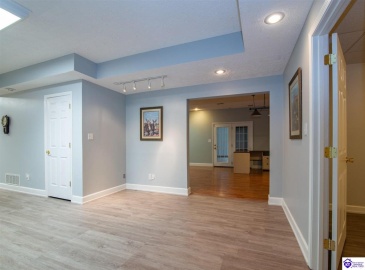 Creekside Drive, Coxs Creek, Kentucky 40013, ,3 BathroomsBathrooms,For Sale,Creekside Drive,HK24004423