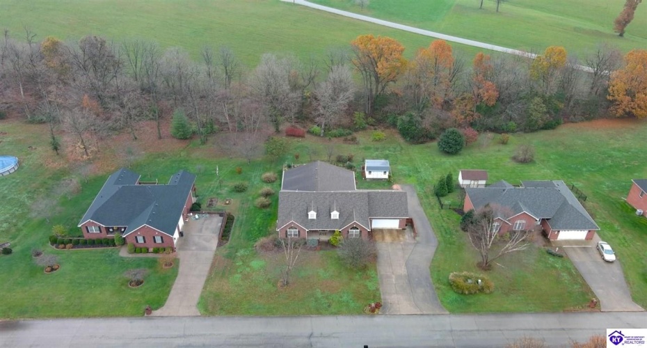 Creekside Drive, Coxs Creek, Kentucky 40013, ,3 BathroomsBathrooms,For Sale,Creekside Drive,HK24004423