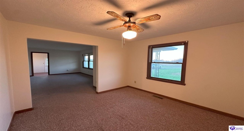 Highway 259, Leitchfield, Kentucky 42754, ,1 BathroomBathrooms,For Sale,Highway 259,HK24004424