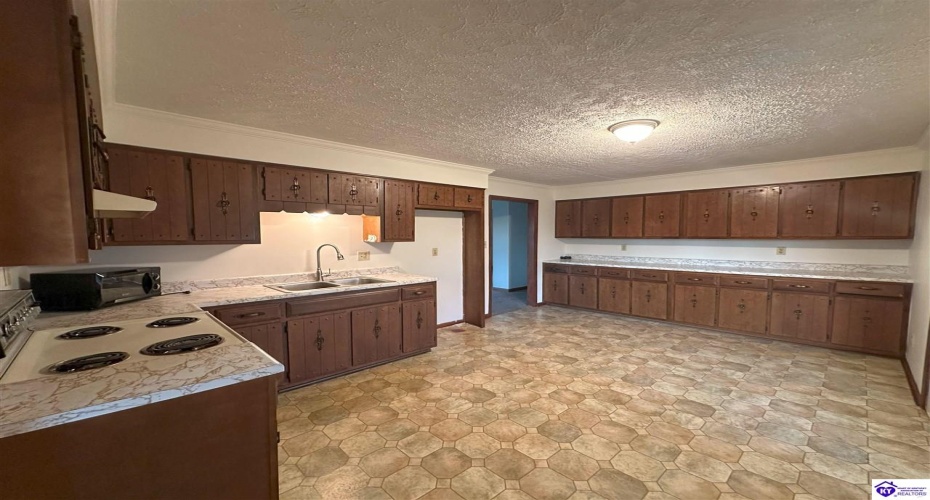 Highway 259, Leitchfield, Kentucky 42754, ,1 BathroomBathrooms,For Sale,Highway 259,HK24004424