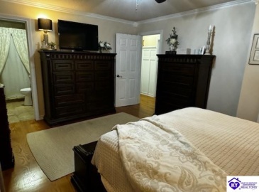 Autumn Way, Elizabethtown, Kentucky 42701, ,2 BathroomsBathrooms,For Sale,Autumn Way,HK24004428