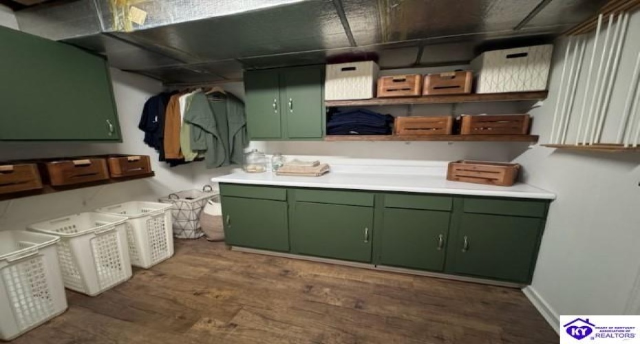 Autumn Way, Elizabethtown, Kentucky 42701, ,2 BathroomsBathrooms,For Sale,Autumn Way,HK24004428