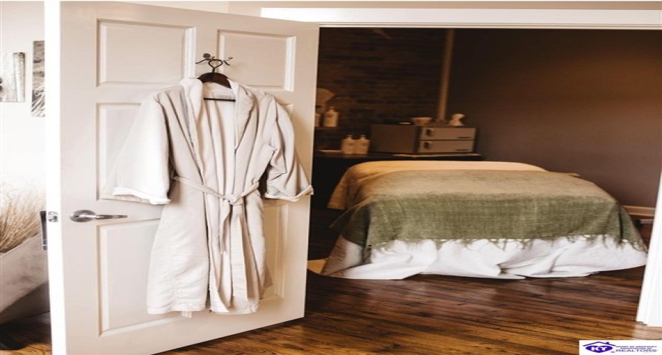 Main Street, Campbellsville, Kentucky 42718, ,For Sale,Main Street,HK24001006