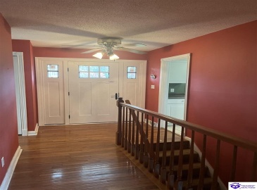 Sunrise Lane, Elizabethtown, Kentucky 42701, ,3 BathroomsBathrooms,For Sale,Sunrise Lane,HK24004429