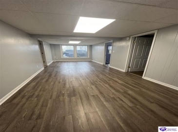 Sunrise Lane, Elizabethtown, Kentucky 42701, ,3 BathroomsBathrooms,For Sale,Sunrise Lane,HK24004429