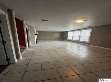 Sunrise Lane, Elizabethtown, Kentucky 42701, ,3 BathroomsBathrooms,For Sale,Sunrise Lane,HK24004429