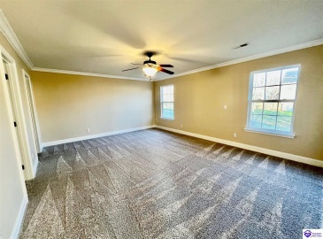 Tuscany Lane, Vine Grove, Kentucky 40175, ,3 BathroomsBathrooms,For Sale,Tuscany Lane,HK24004431