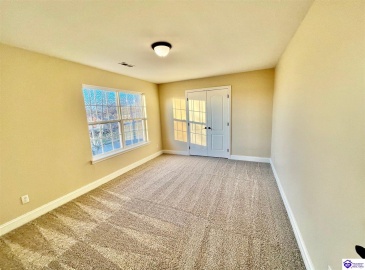 Tuscany Lane, Vine Grove, Kentucky 40175, ,3 BathroomsBathrooms,For Sale,Tuscany Lane,HK24004431