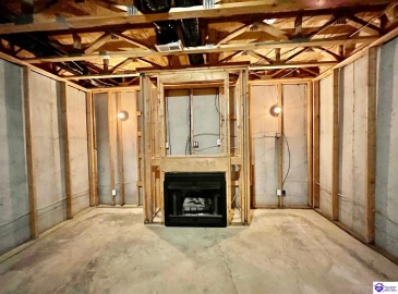 Tuscany Lane, Vine Grove, Kentucky 40175, ,3 BathroomsBathrooms,For Sale,Tuscany Lane,HK24004431