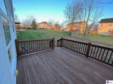 Tuscany Lane, Vine Grove, Kentucky 40175, ,3 BathroomsBathrooms,For Sale,Tuscany Lane,HK24004431