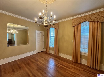 Main Street, Campbellsville, Kentucky 42718, ,3 BathroomsBathrooms,For Sale,Main Street,HK24004433