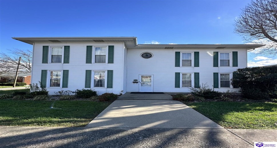 Main Street, Campbellsville, Kentucky 42718, ,3 BathroomsBathrooms,For Sale,Main Street,HK24004433