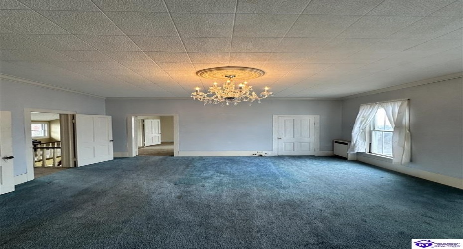 Main Street, Campbellsville, Kentucky 42718, ,3 BathroomsBathrooms,For Sale,Main Street,HK24004433