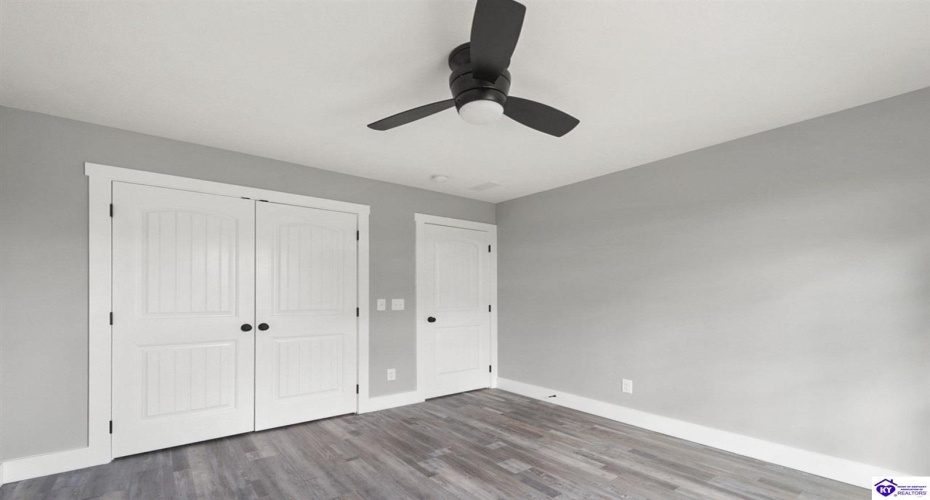 Smiths Grove Scottsville Road, Oakland, Kentucky 42159, ,2 BathroomsBathrooms,For Sale,Smiths Grove Scottsville Road,HK24004436