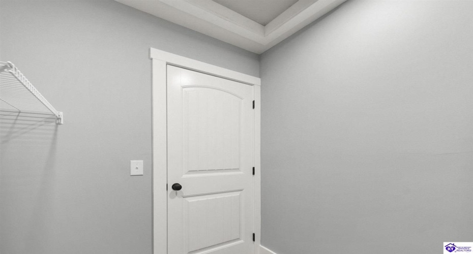 Smiths Grove Scottsville Road, Oakland, Kentucky 42159, ,2 BathroomsBathrooms,For Sale,Smiths Grove Scottsville Road,HK24004436