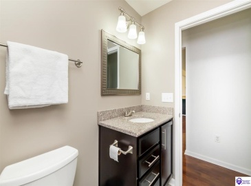 Blanket Court, Elizabethtown, Kentucky 42701, ,2 BathroomsBathrooms,For Sale,Blanket Court,HK24004437