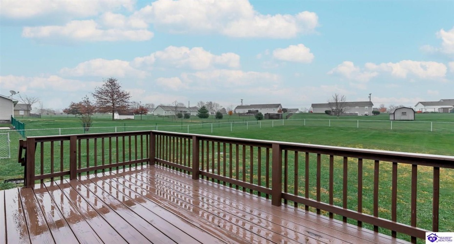 Blanket Court, Elizabethtown, Kentucky 42701, ,2 BathroomsBathrooms,For Sale,Blanket Court,HK24004437